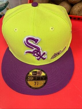 New Era Neon Yellow and Purple Chicago White Sox 59FIFTY Fitted Hat